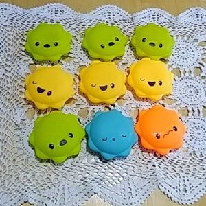 6+ months macaron Bath Time  squirters